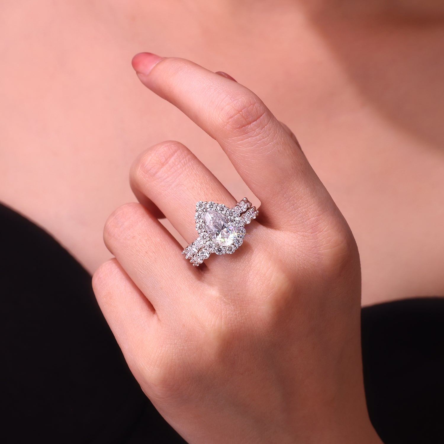 1Devoted Dew - Fashionable Men And Women Ring And Ring Jewelry Set With Moissanite S925 Sterling Silver And Platinum-plated Diamond. Prohibit Tk Sales